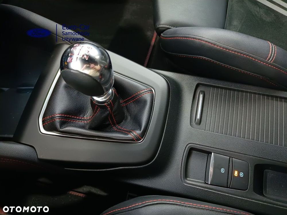 Ford Focus 2.3 EcoBoost ST - 26