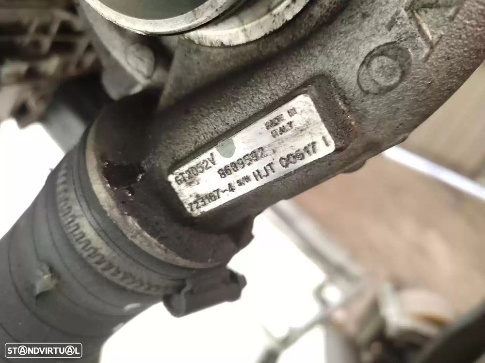 MOTOR COMPLETO VOLVO V70 II 2005 -D5244T - 3