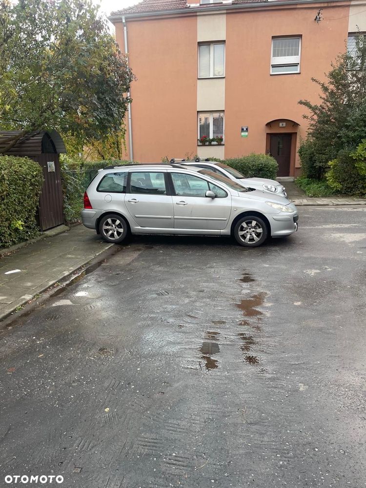 Peugeot 307 - 4
