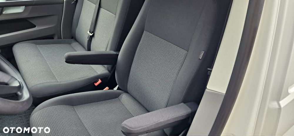Volkswagen TRANSPORTER T6.1 - 8