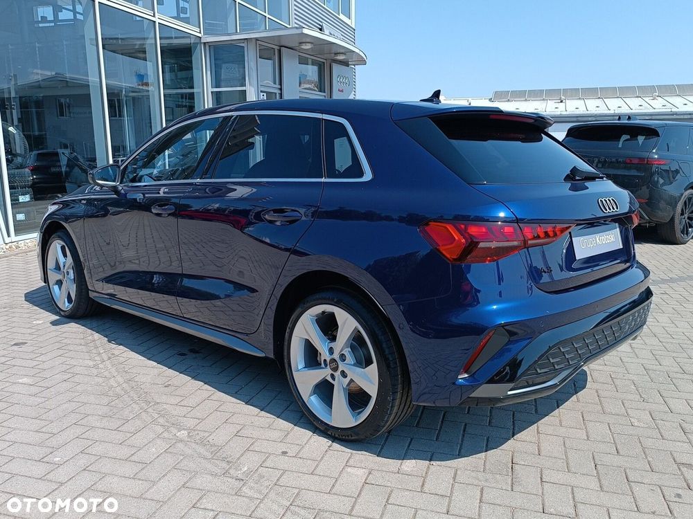 Audi A3 Sportback - 5