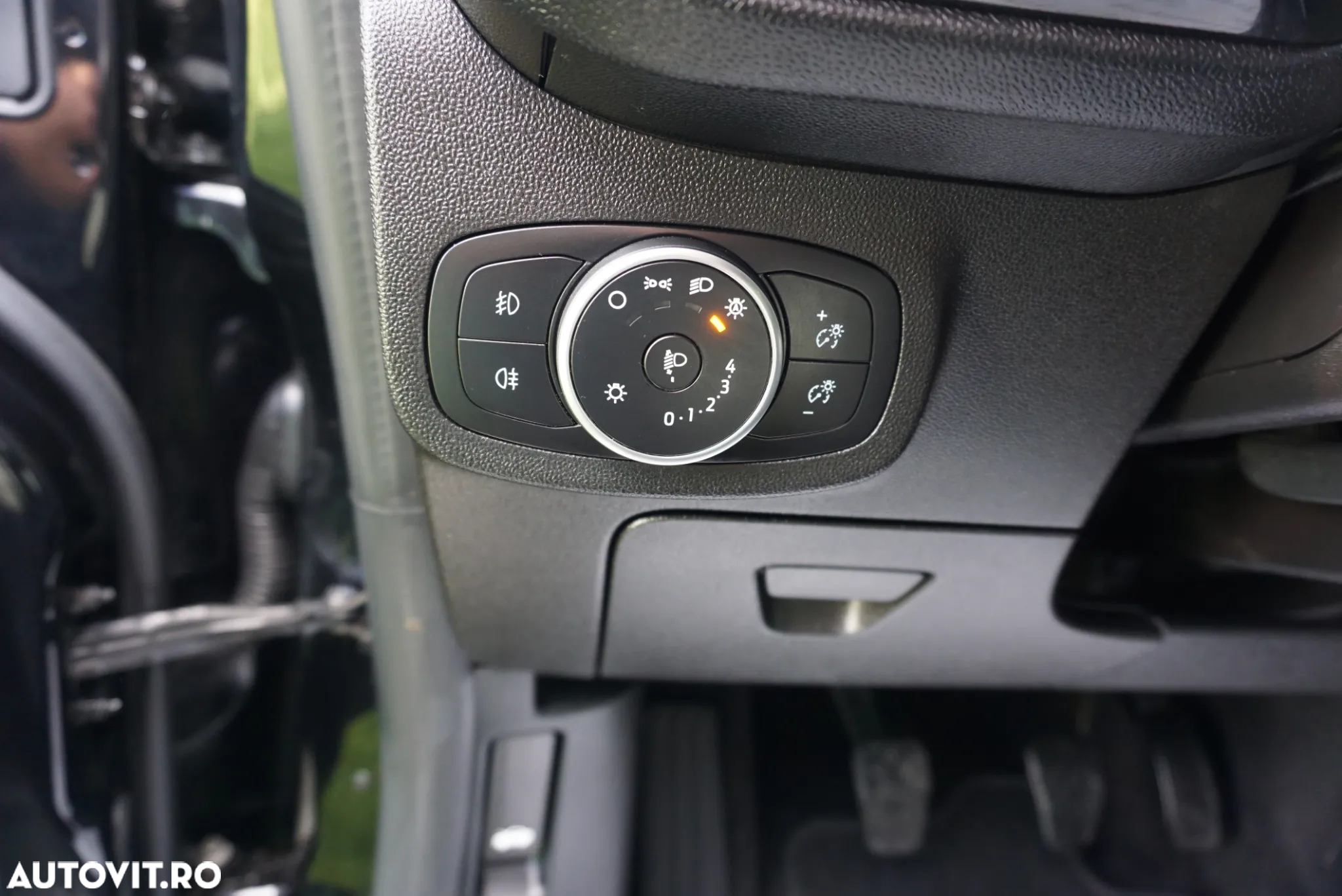 Ford Fiesta 1.0 EcoBoost Start-Stop ST-LINE - 17