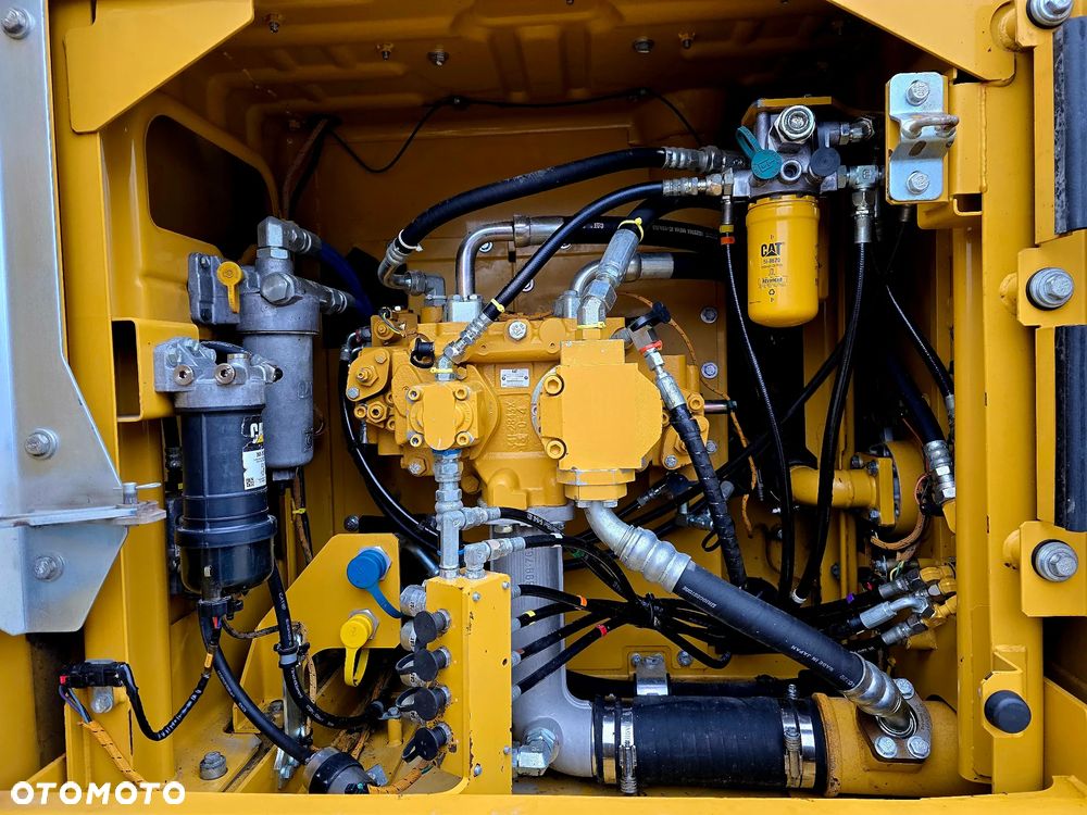 Caterpillar 320E - 11