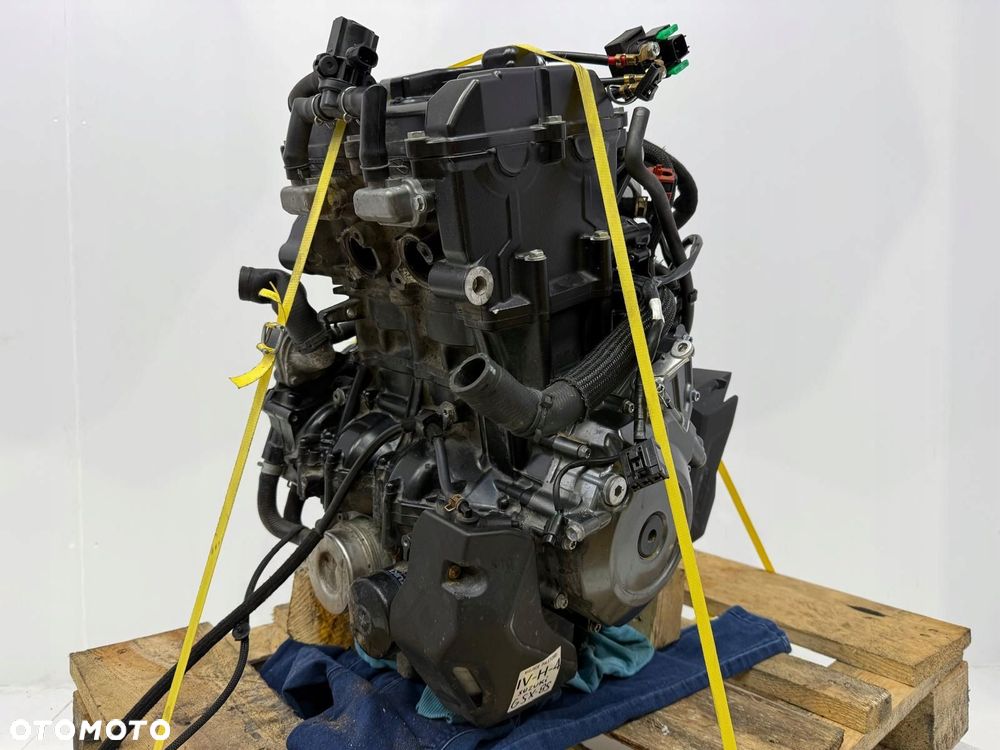 SILNIK KOMPLETNY Suzuki GSX-8S GSX 8S 776ccm 83KM Motor Engine 2024 FRA1 - 10