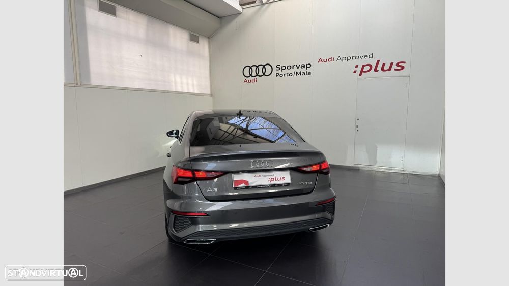 Audi A3 Limousine 30 TDI S line S tronic — fotografia 6