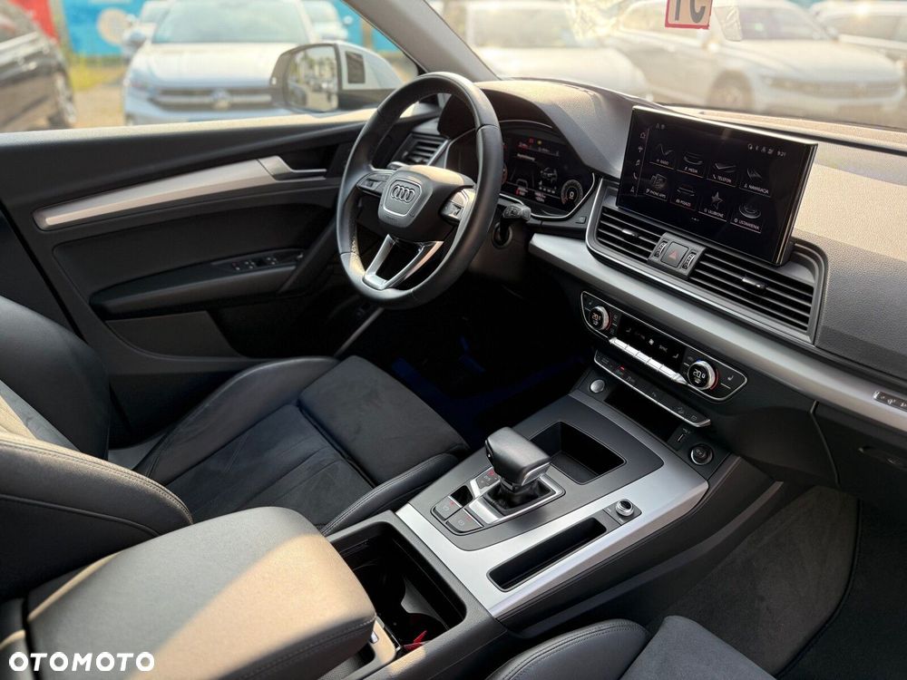 Audi Q5 Sportback - 9