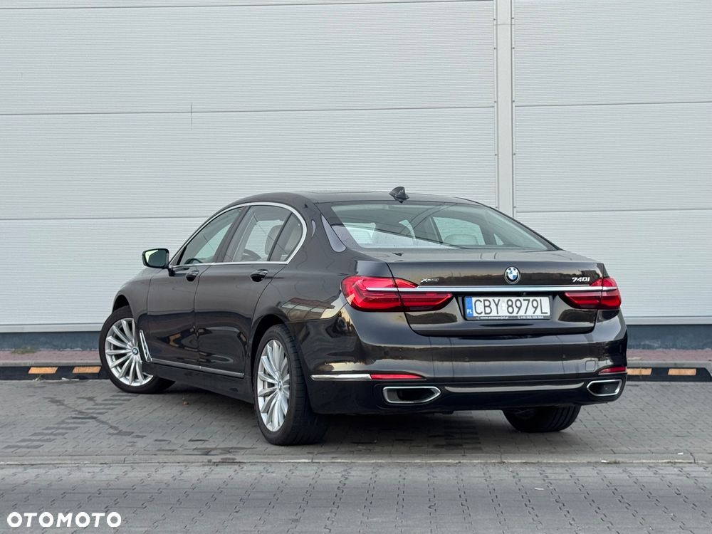 BMW Seria 7 740Li xDrive - 3