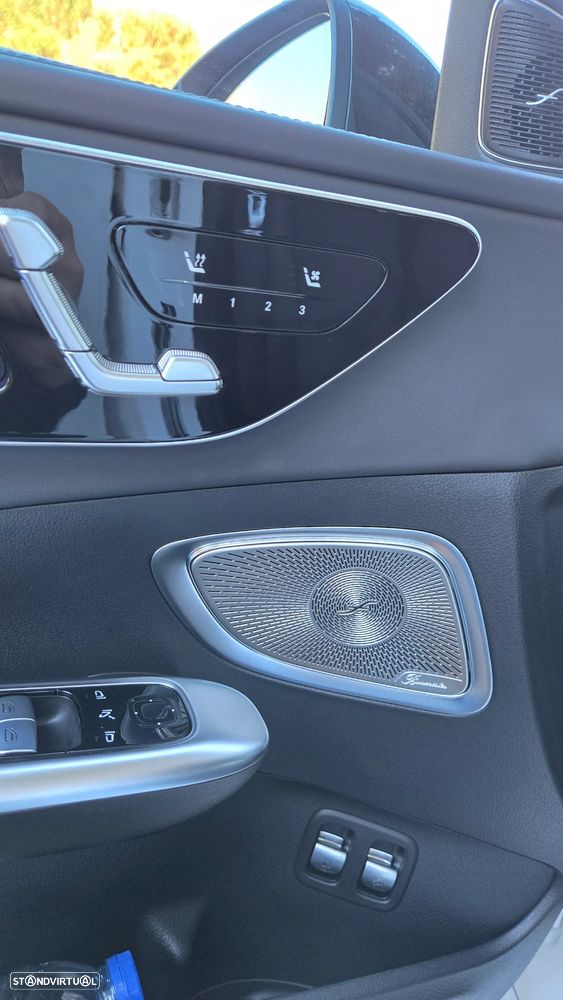 Mercedes-Benz C 63 AMG S E Performance 4Matic - 29