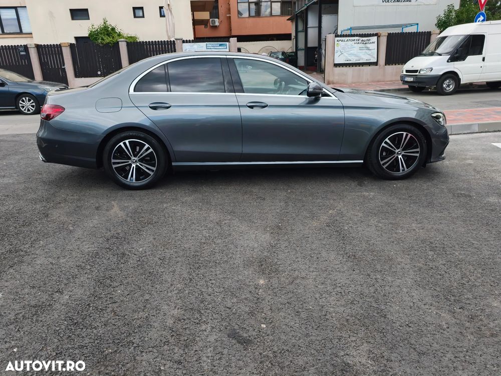 Mercedes-Benz E 220 d Aut. - 4