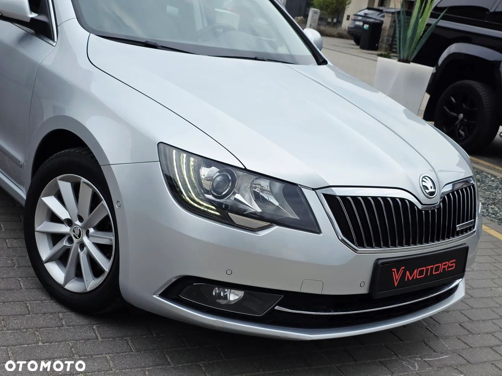 Skoda Superb 1.6 TDI Platinum - 41