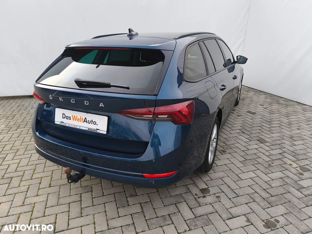 Skoda Octavia Combi 2.0 TDI DSG Ambition - 5