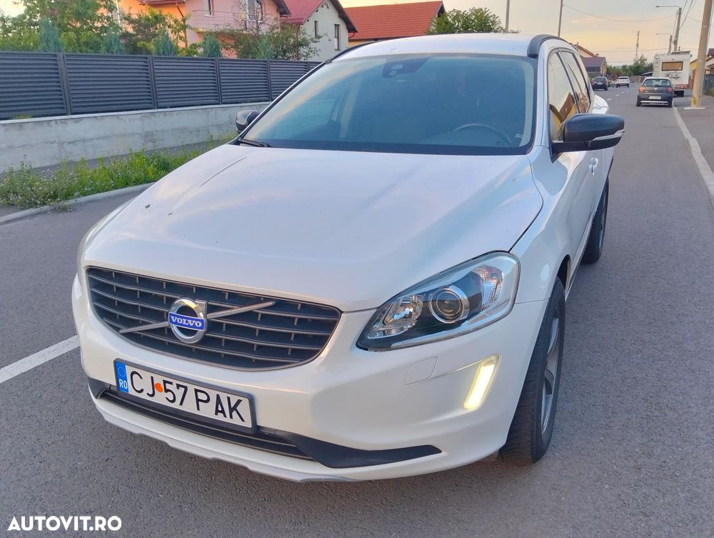 Volvo XC 60 D3 Geartronic Momentum - 4