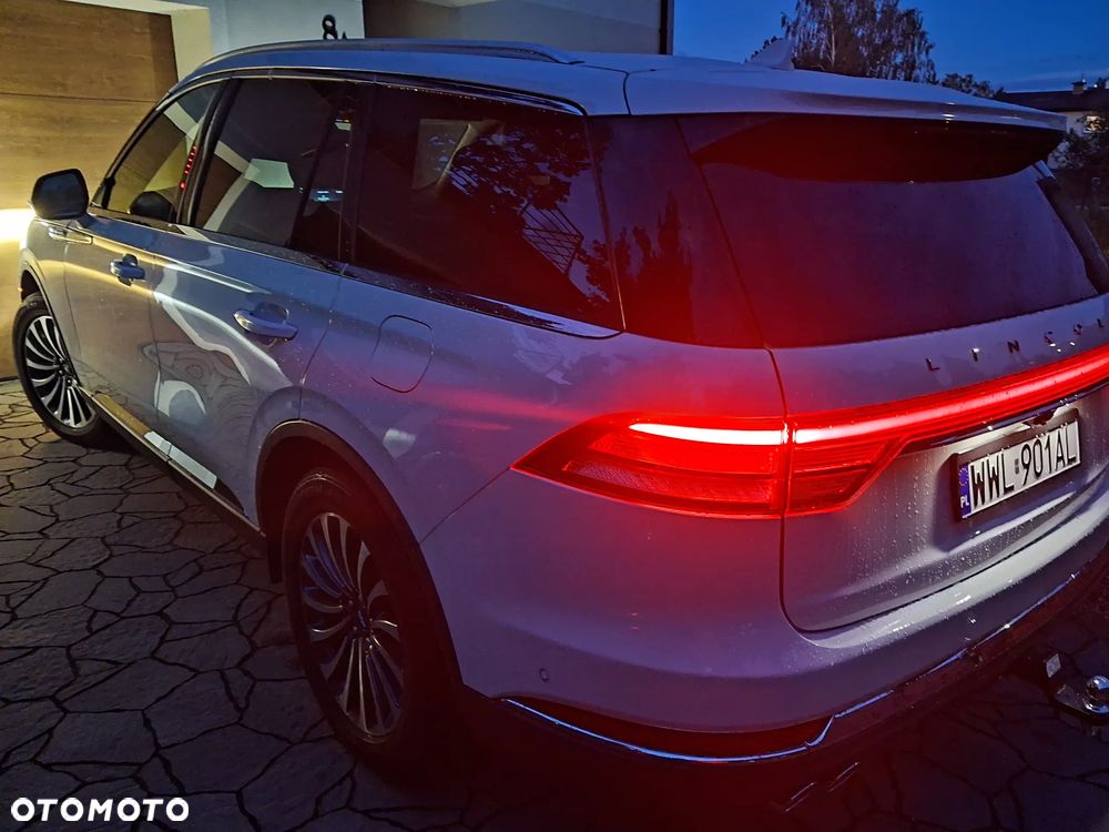 Lincoln Aviator - 8