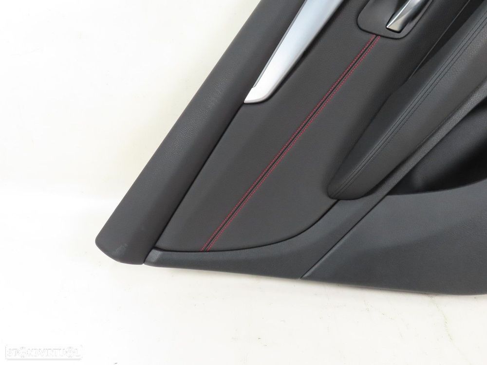 Forra da Porta Em Pele Esquerdo/Trás Seminovo/ Original BMW 2 Gran Tourer (F46) - 2