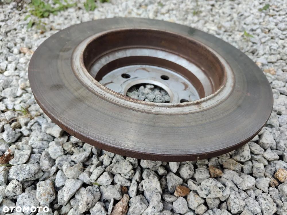 MERCEDES W211 Tarcze Hamulcowe Z Klockami Pełne Niewentylowane 2.2 2.7 - 7