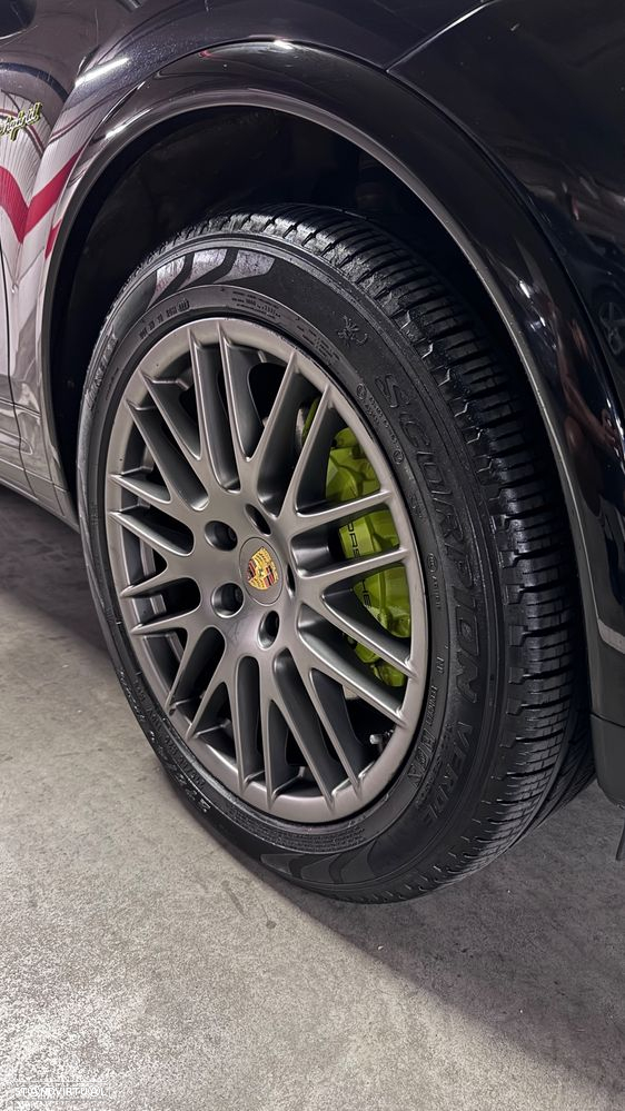 Porsche Cayenne S E-Hybrid - 19