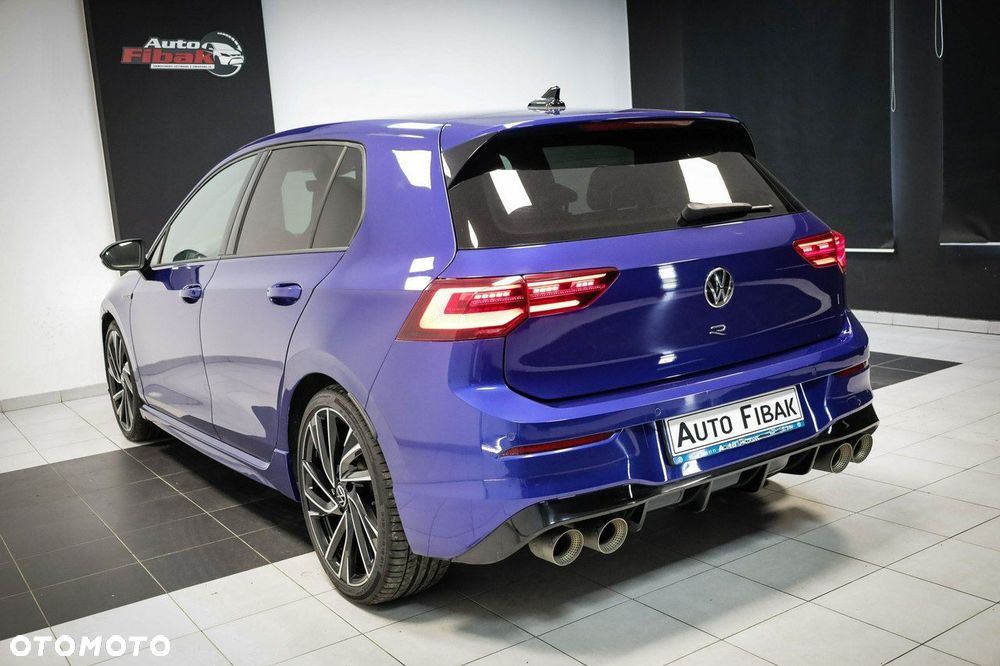 Volkswagen Golf VIII 2.0 TSI 4Motion R DSG - 12