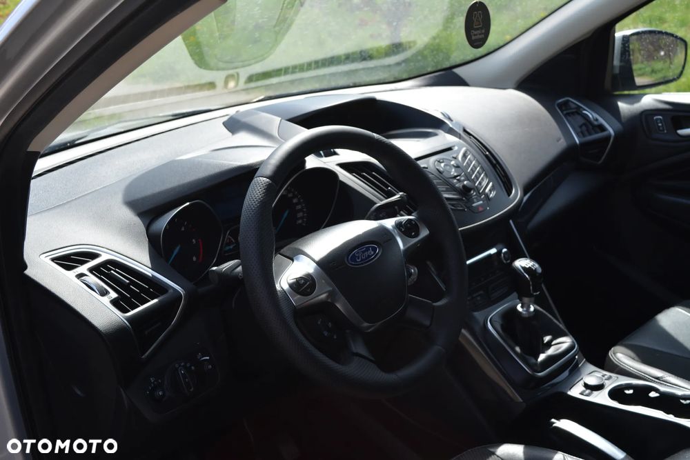 Ford Kuga 2.0 TDCi 4WD Titanium - 17