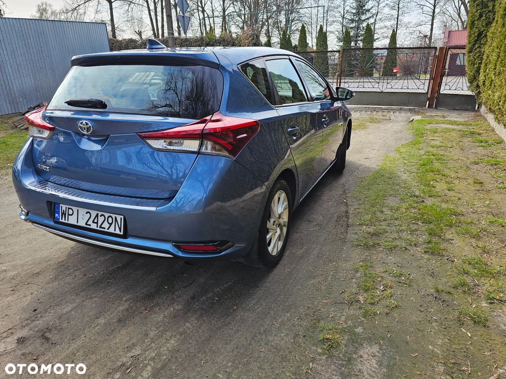 Toyota Auris 1.6 Active - 16