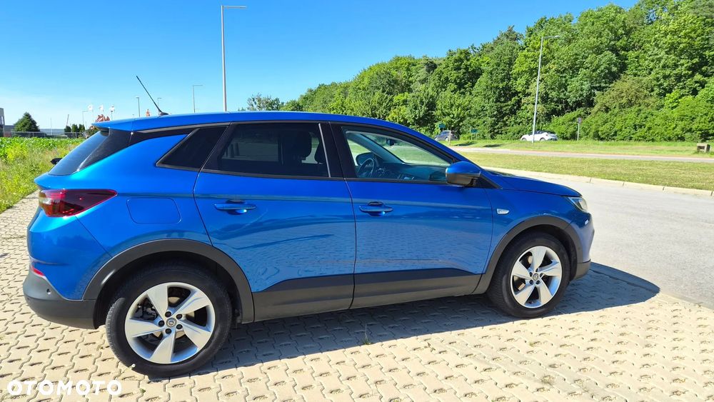 Opel Grandland X 1.2 T GPF Design&Tech S&S - 14