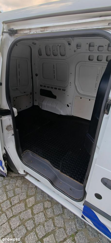 Ford Transit Connect - 11