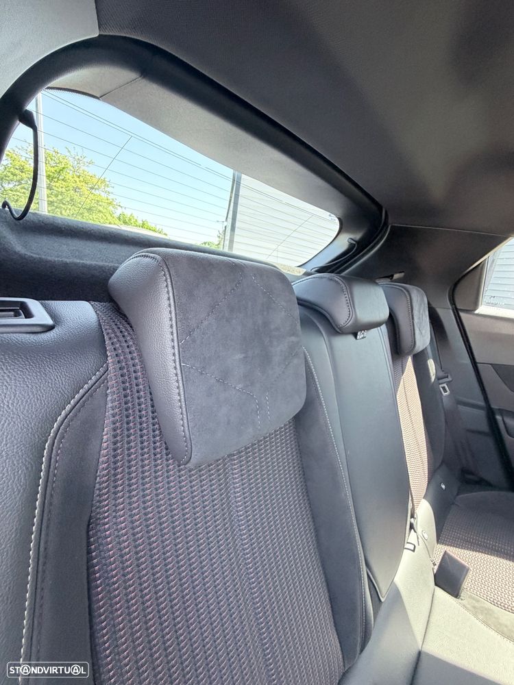 DS DS3 E-Tense Performance Line + - 19