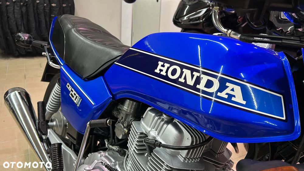 Honda CB - 13