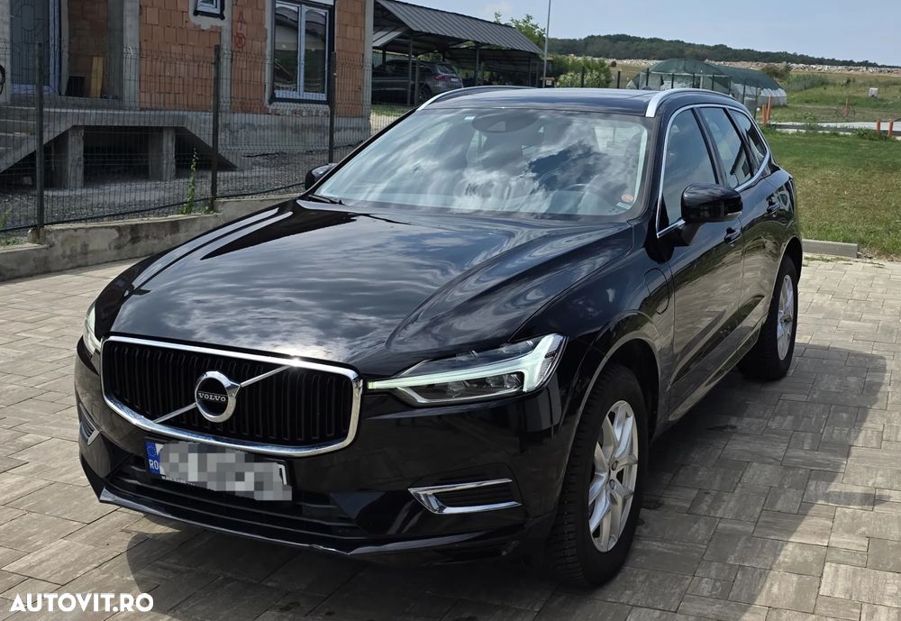 Volvo XC 60 T8 Twin Engine AWD Momentum - 3