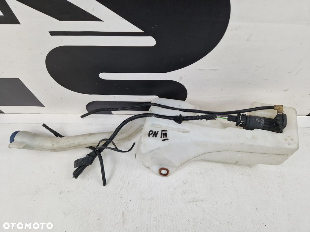 Zbiornik zbiorniczek spryskiwaczy Fiat Panda III od 2012 roku - 1