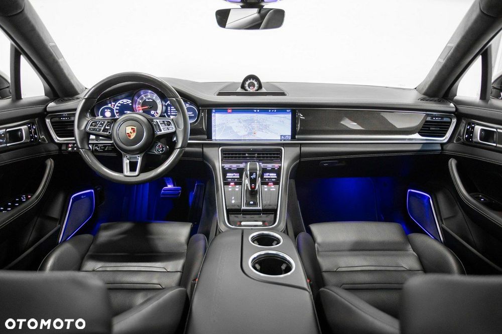Porsche Panamera Turbo - 19