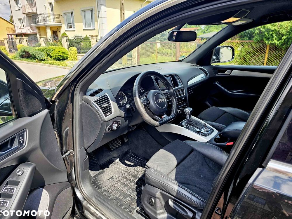 Audi Q5 2.0 TFSI Hybrid Quattro Tiptronic - 16