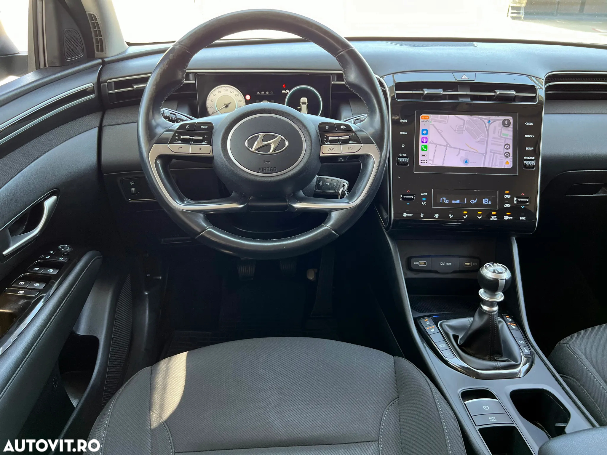 Hyundai Tucson 1.6 l 150 CP 4WD 6MT Style+ - 12
