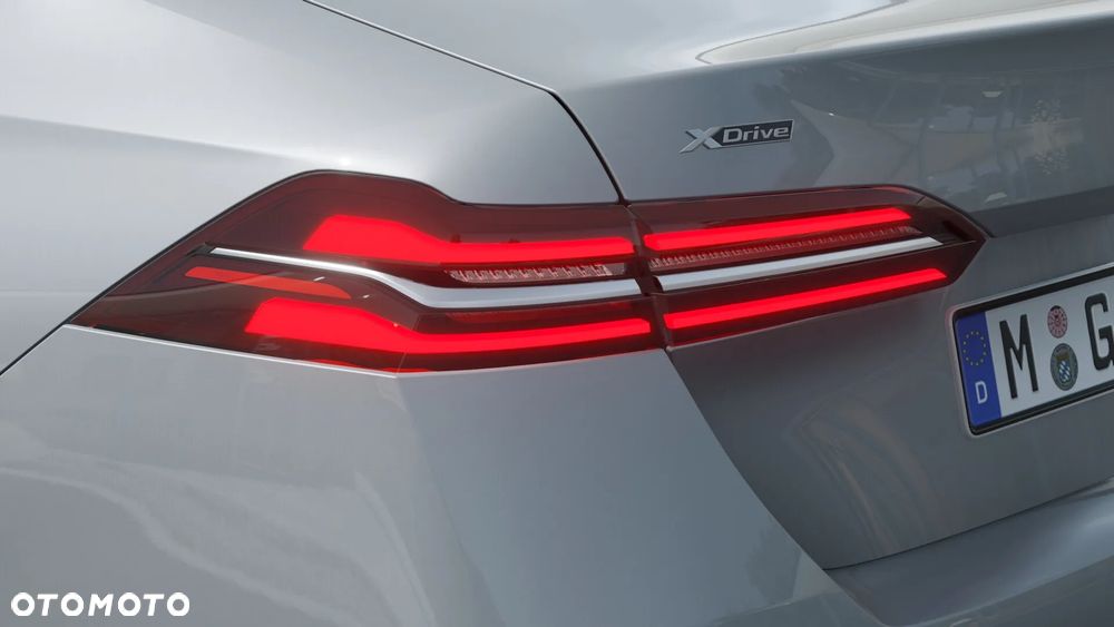 BMW Seria 5 520d mHEV M Sport - 10