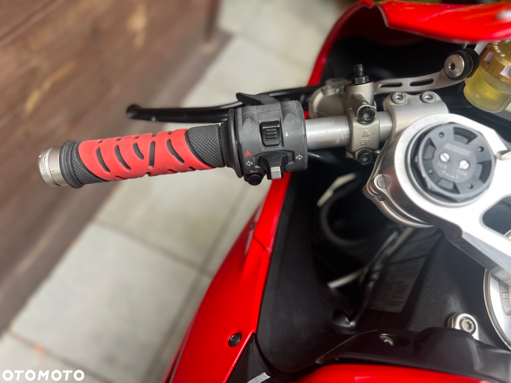 Ducati Panigale 899 - 18