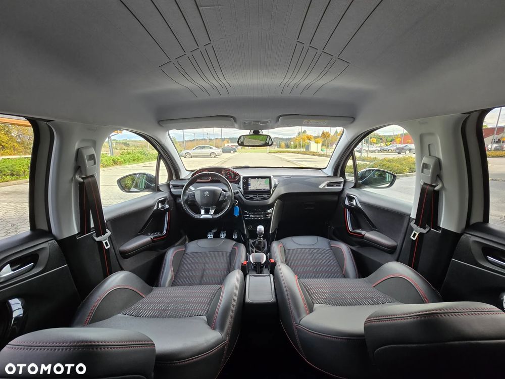 Peugeot 2008 BlueHDi FAP 120 STOP & START GT-Line Edition - 13