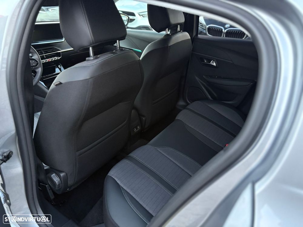 Peugeot e-208 50 kWh Allure Pack - 13