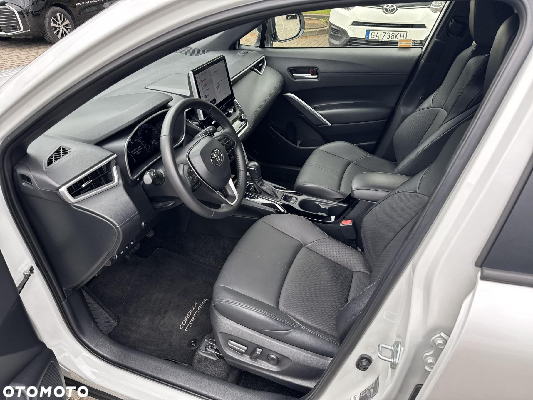 Toyota Corolla Cross - 8
