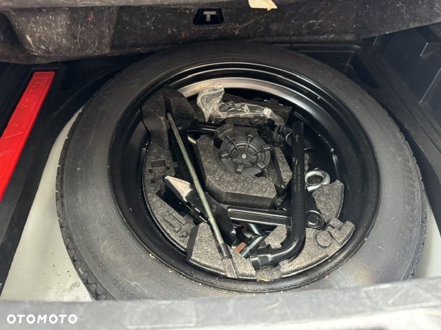 Volvo V40 T4 Drive-E Momentum - 26