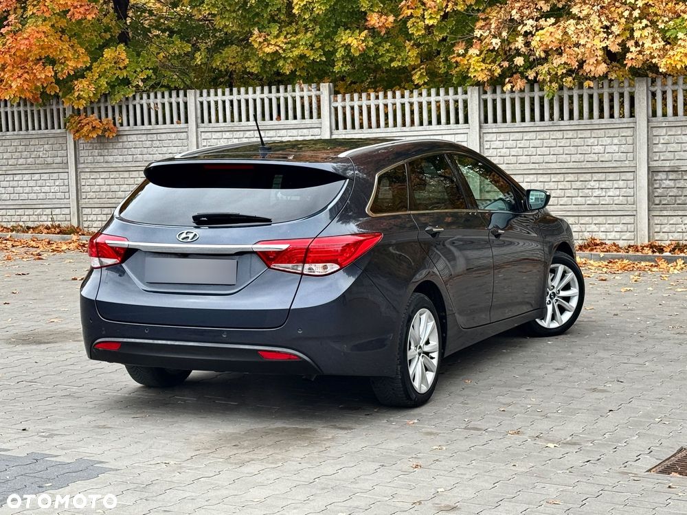 Hyundai i40 Kombi 1.6 Trend - 14