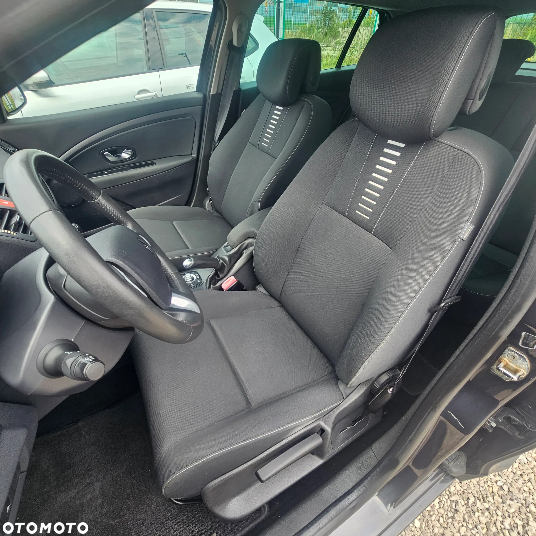 Renault Megane - 23