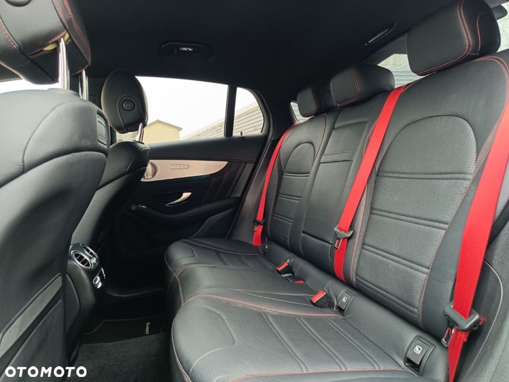 Mercedes-Benz GLC - 9
