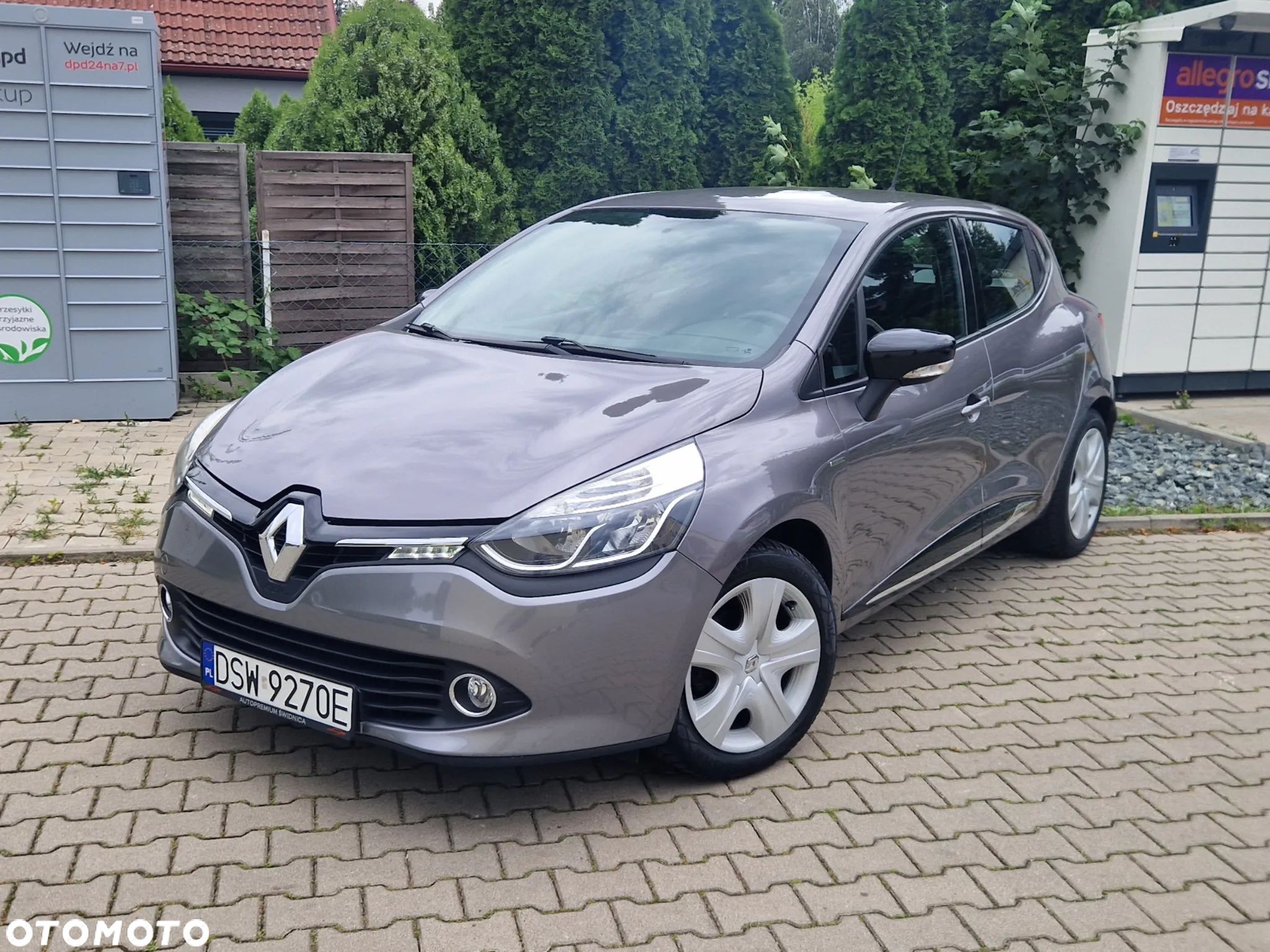Renault Clio 1.2 16V Limited EU6 - 1