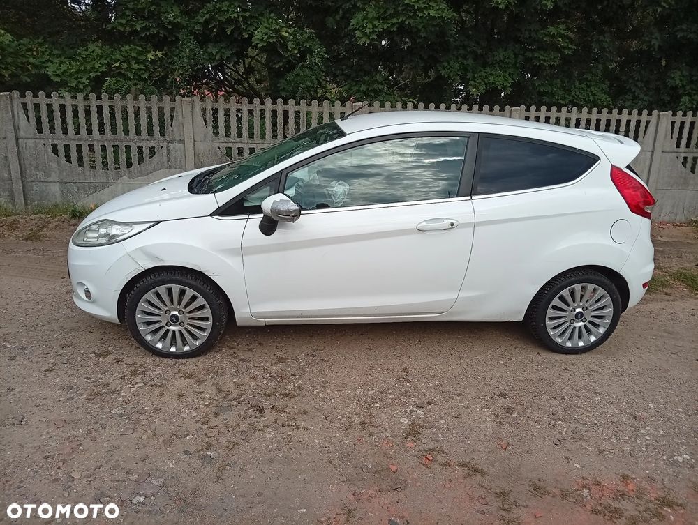 Ford Fiesta 1.25 Trend Edition - 5