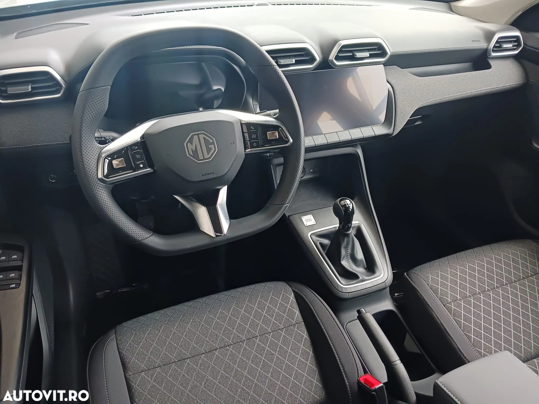 MG ZS - 7