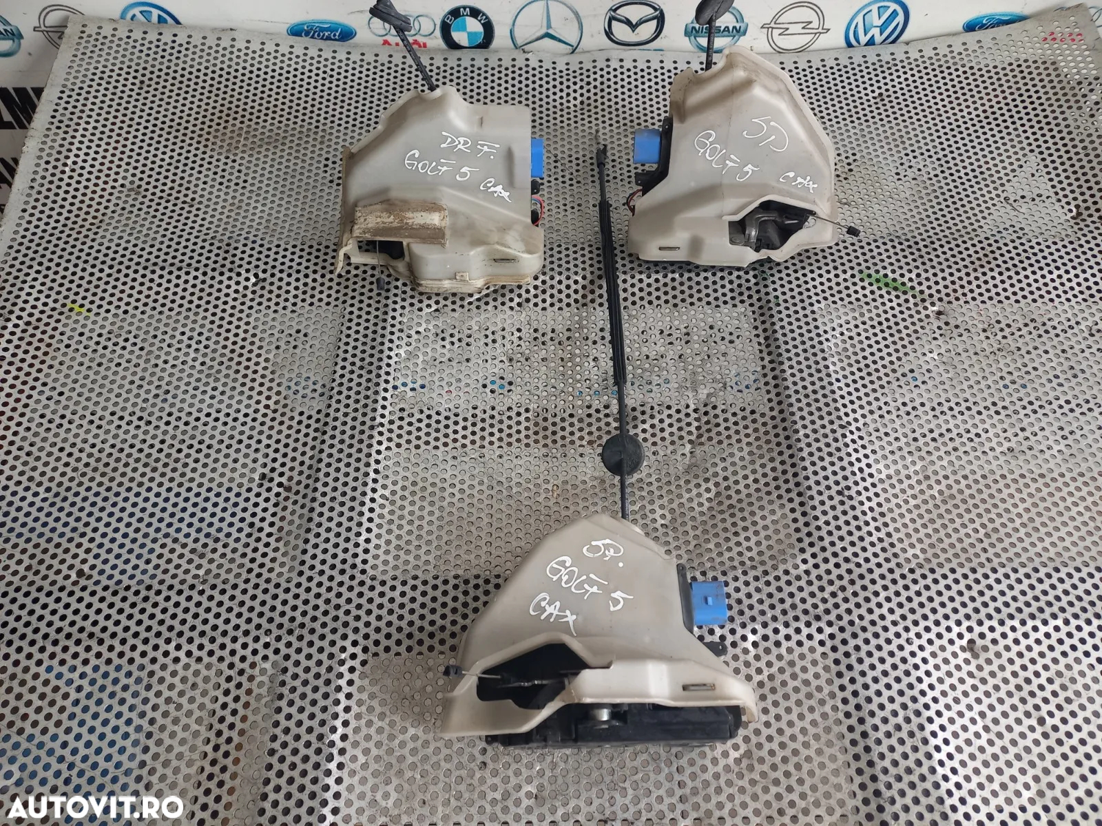 Broasca Blocator Incuietoare Usa Dreapta Fata + Stanga Dreapta Spate Vw Golf 5 Volan Stanga An 2005 - 5
