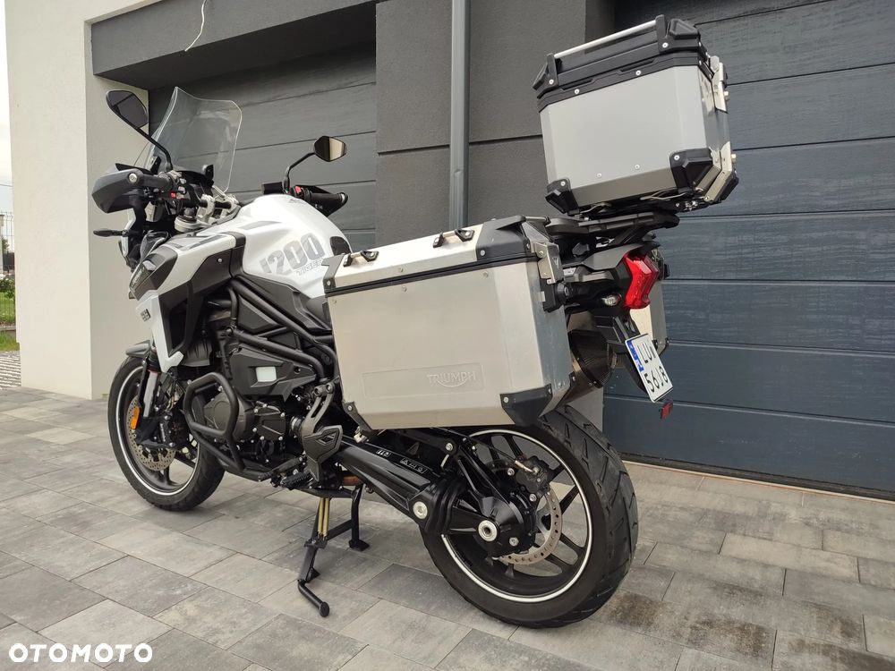 Triumph Tiger - 3