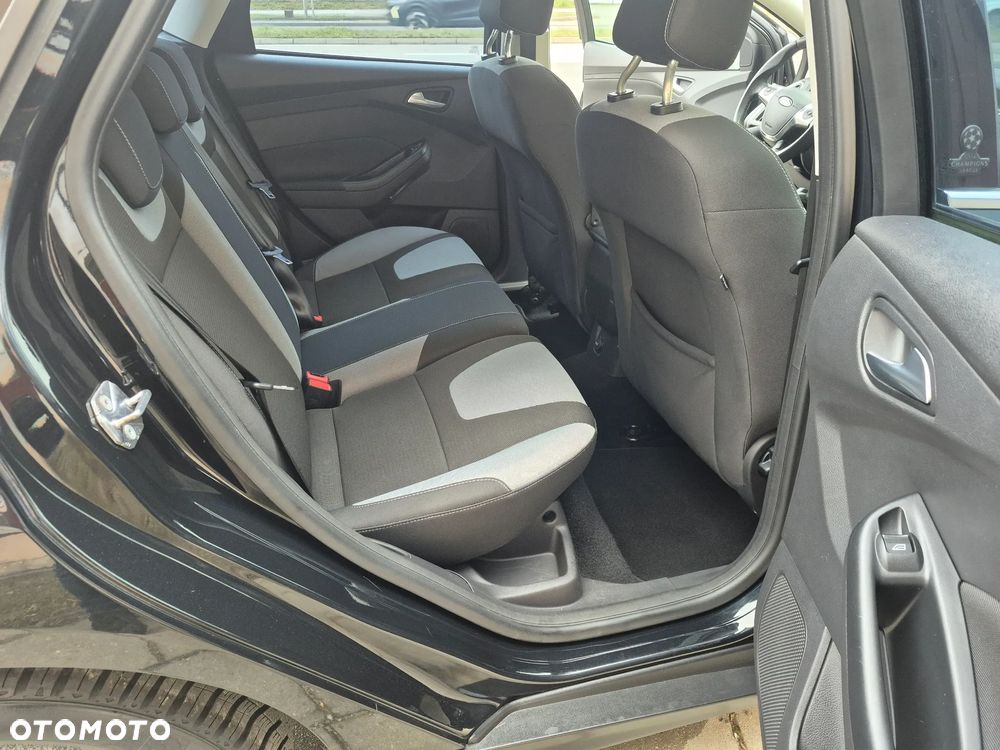 Ford Focus 1.6 TI-VCT Champions Edition - 10