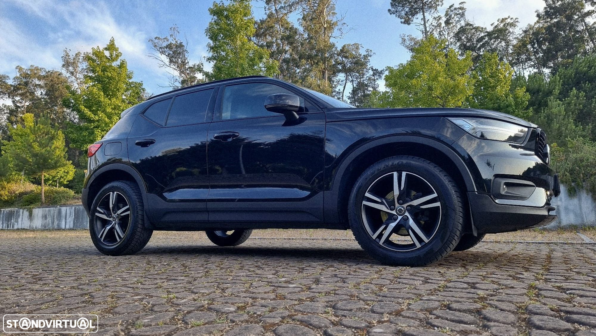 Volvo XC 40 1.5 T2 R-Design Geartronic - 20
