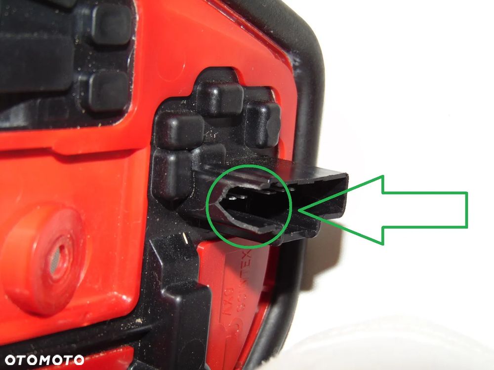 ORYGINAŁ wkład lewy prawy oprawka lampy tylnej tył lewej prawej Peugeot 206 HB hatchback 98-03r - 19