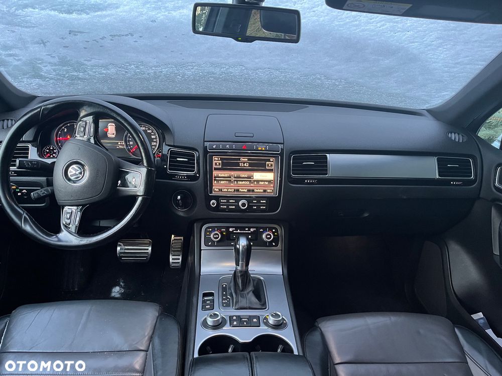 Volkswagen Touareg 3.0 V6 TDI BMT Perfectline R-Style - 9